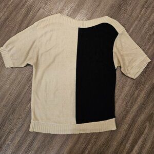 Vintage Unique Black & White Sweater